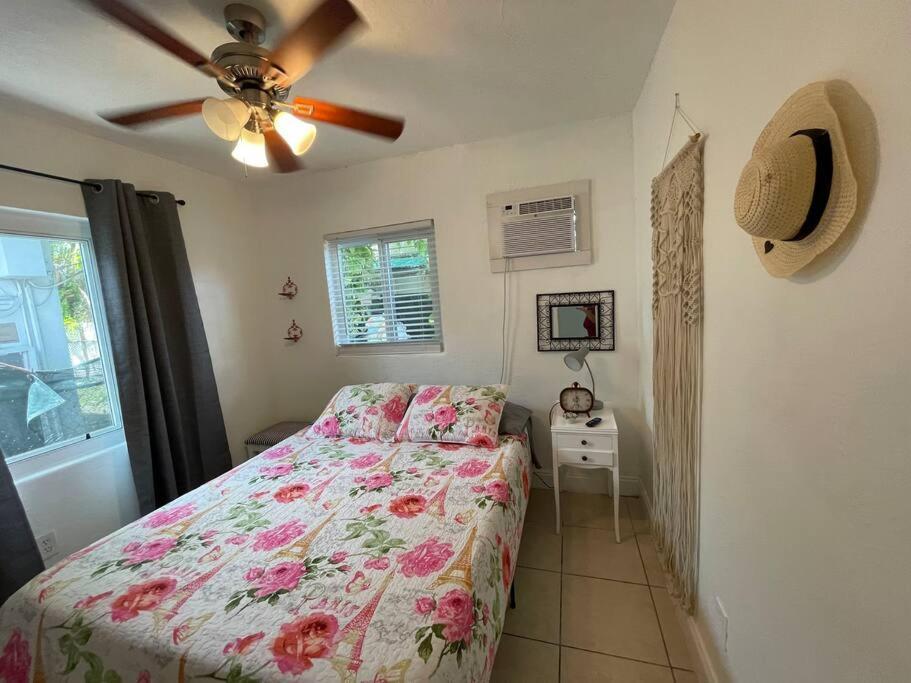 1 Bedroom Apt Near Coconut Grove Miami Eksteriør billede